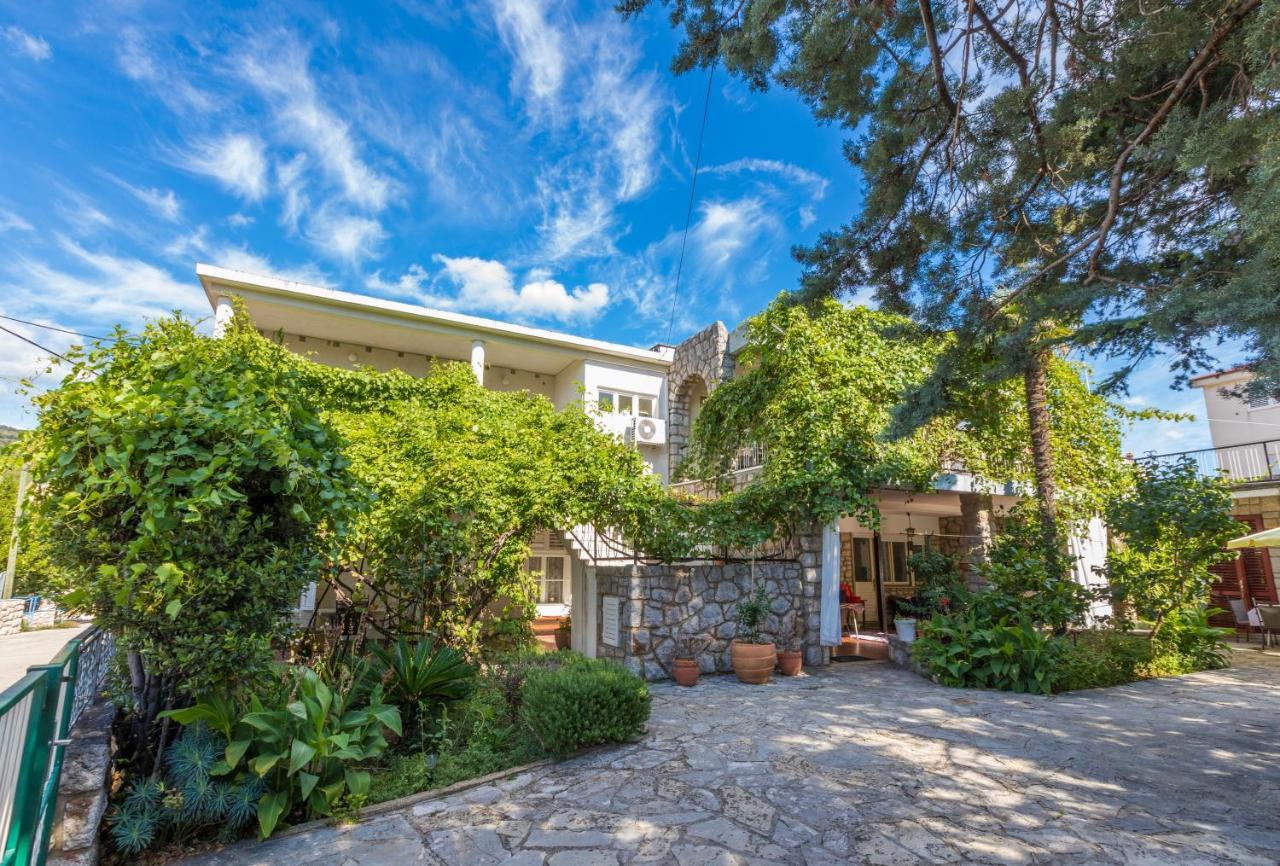 Apartments With A Parking Space Selce, Crikvenica - 2381 Екстериор снимка