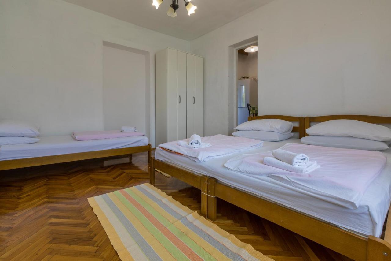 Apartments With A Parking Space Selce, Crikvenica - 2381 Екстериор снимка