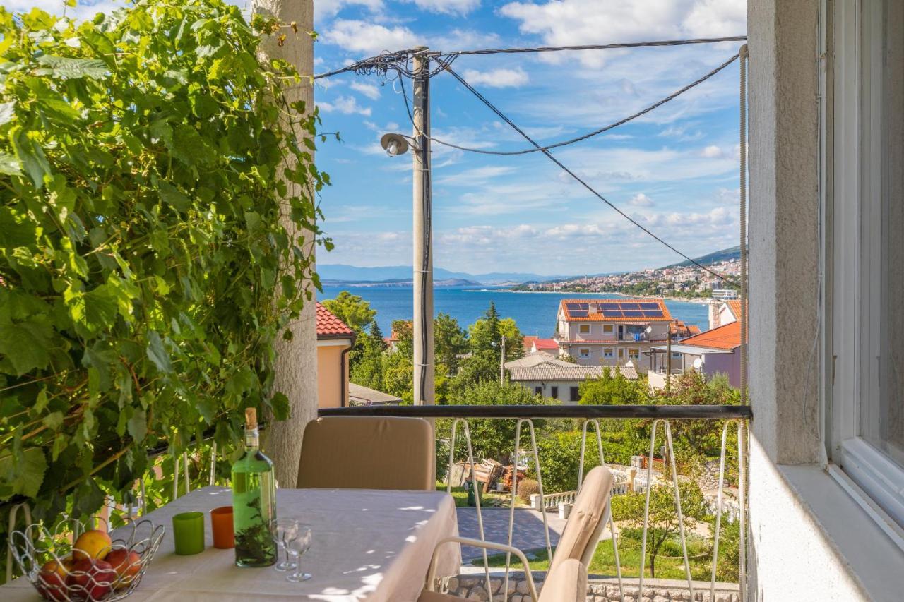 Apartments With A Parking Space Selce, Crikvenica - 2381 Екстериор снимка