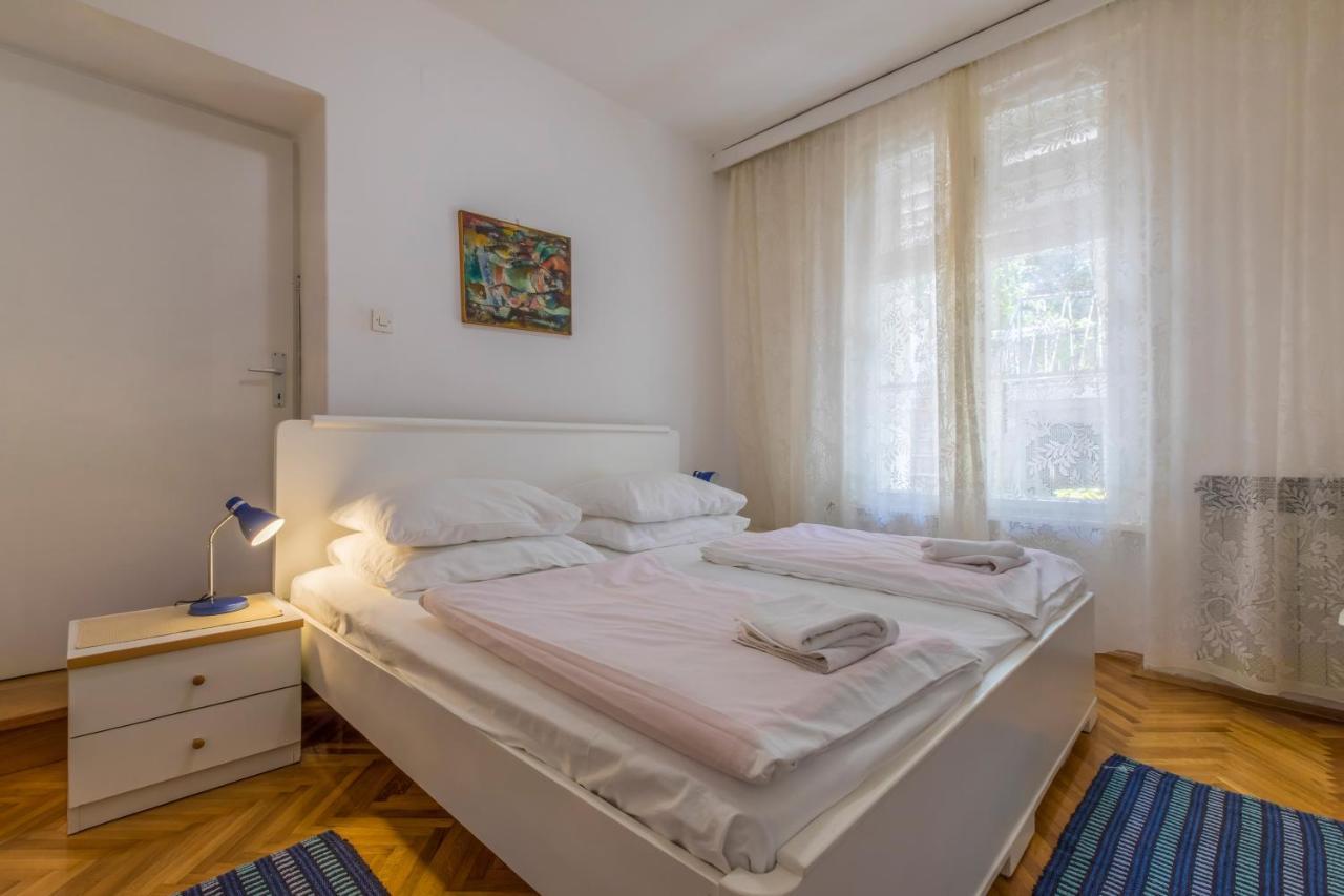 Apartments With A Parking Space Selce, Crikvenica - 2381 Екстериор снимка